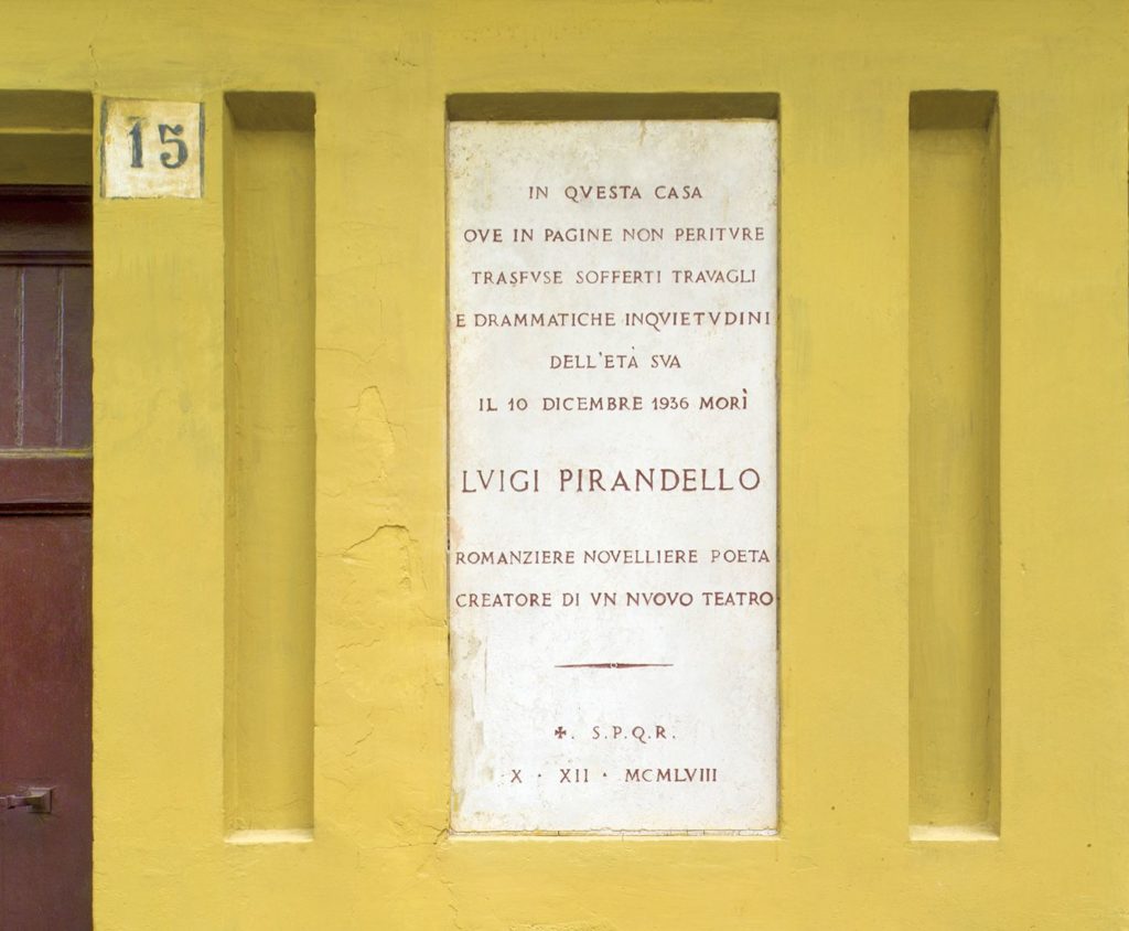 Casa di Pirandello - La targa