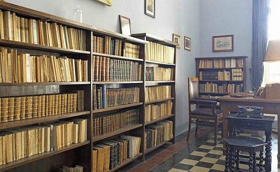 Ricordi di Sicilia nella biblioteca di Luigi Pirandello