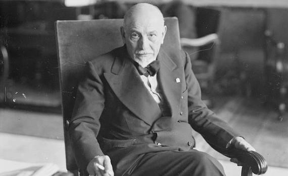 Luigi Pirandello: tra filosofia e letteratura